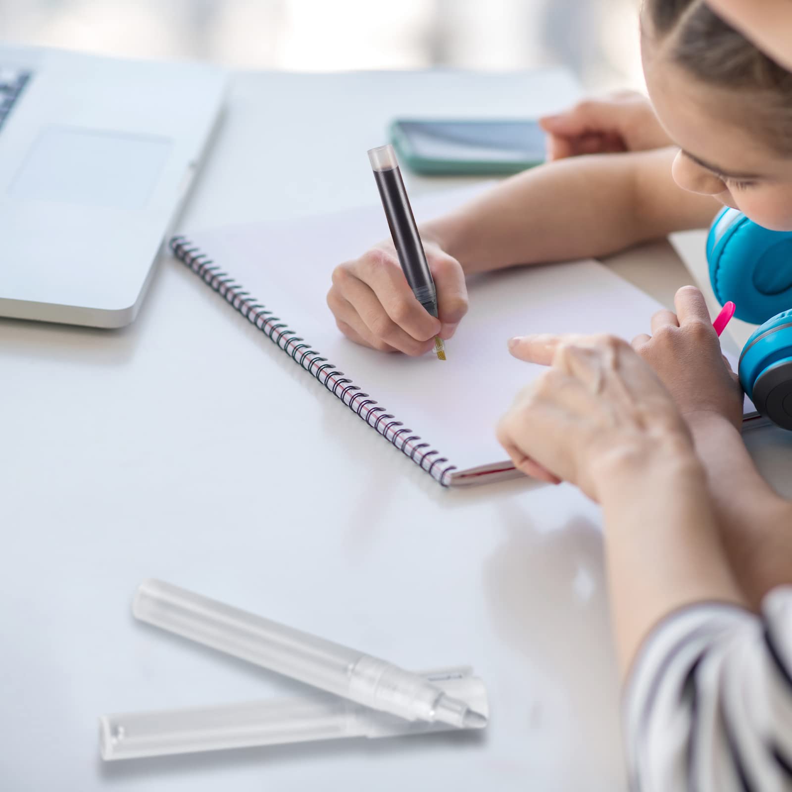 Sepamoon Set of 12 Empty Fillable Pen 3 mm 6 Mm, Refillable Paint Pen Blank Round Tilted Flat Head Refillable Paint Markers Fine Tip Acrylic Markers for Touch Up Graffiti Paper Drawing - Image 5